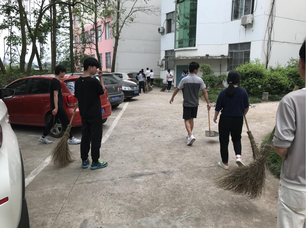 QQ截图20180******03222.jpg