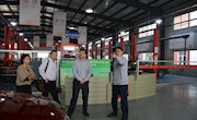 我校就“冠松订单班”与上海冠松集团有限公司签订校企合作协议