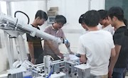 学院积极开展工业机器人技术培训