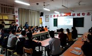 学院开展多种形式清明祭奠英烈活动