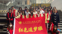 三月春风暖，雷锋伴我行——旅游与外语学院开展“弘扬雷锋精神，争做时代先锋“志愿服务活动　 