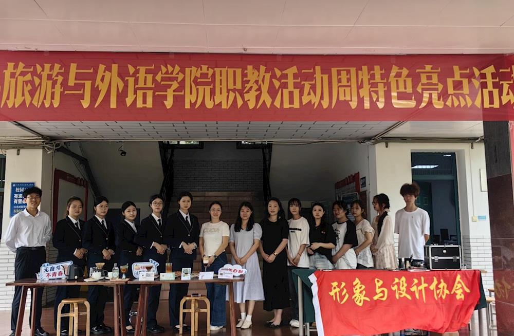 dcc3e9c4f4434ed4a0b4e67d128c4cc4.jpg