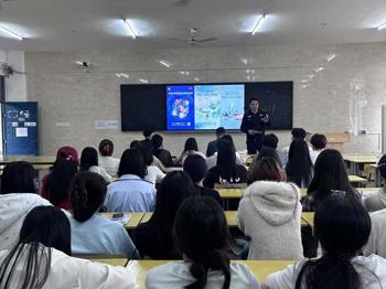 旅游与商贸学院开展国家安全教育日主题活动 