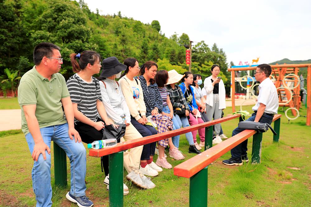 ee3b0da26aa9462787c5678906857b6f.jpg ee3b0da26aa9462787c5678906857b6f.jpg