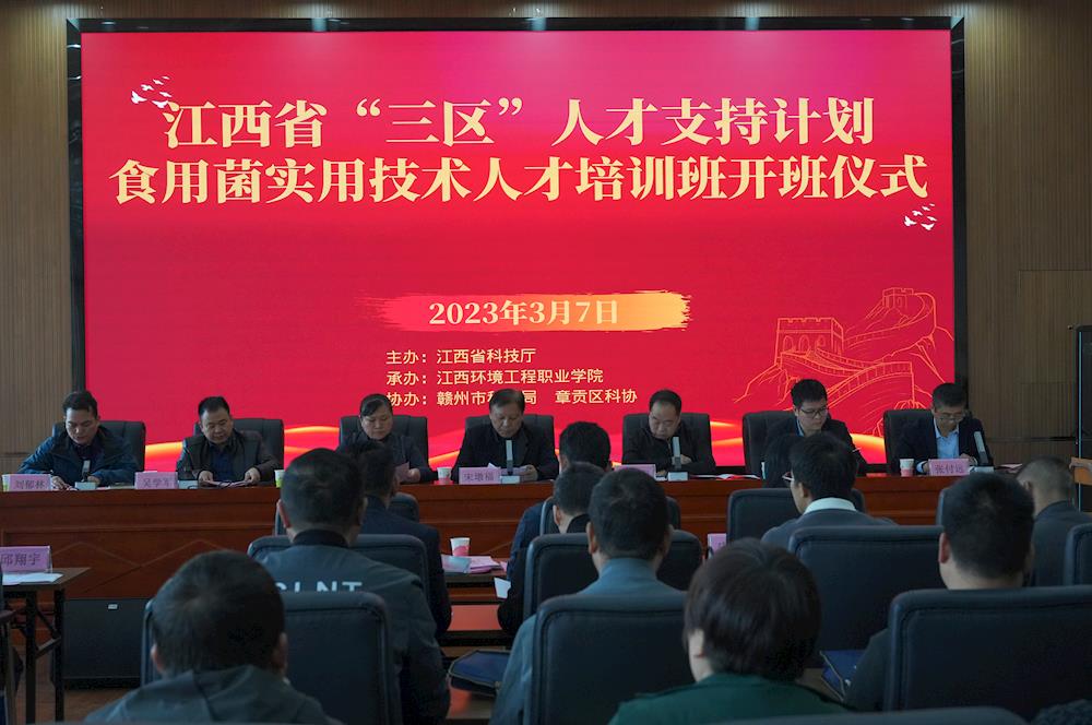 3ef6b7d6cc3b40d682b9a85bbead9c9e.jpg 3ef6b7d6cc3b40d682b9a85bbead9c9e.jpg