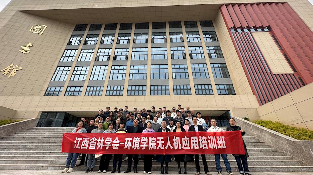 79cea1dc34154ce1940834e58084113d.jpg 79cea1dc34154ce1940834e58084113d.jpg