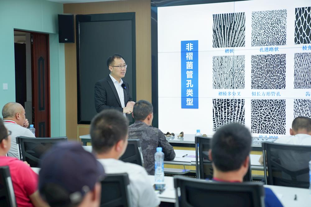 9b19b134e7d44eb485c17c6aa960069d.jpg 9b19b134e7d44eb485c17c6aa960069d.jpg