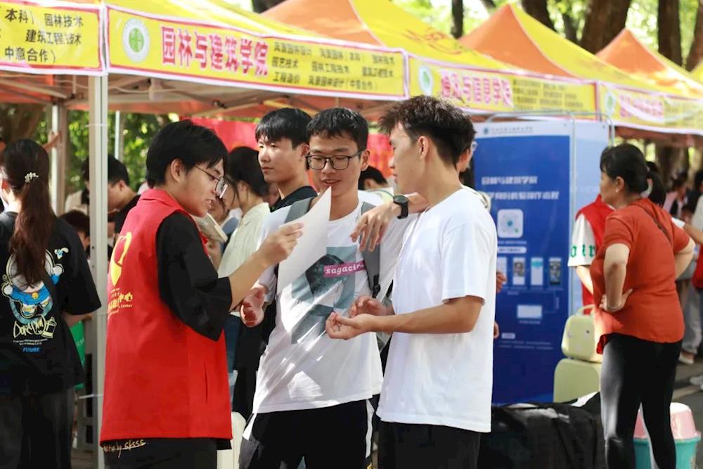 9c49eff611534f8cb28bd74bcb36667e.jpg 9c49eff611534f8cb28bd74bcb36667e.jpg