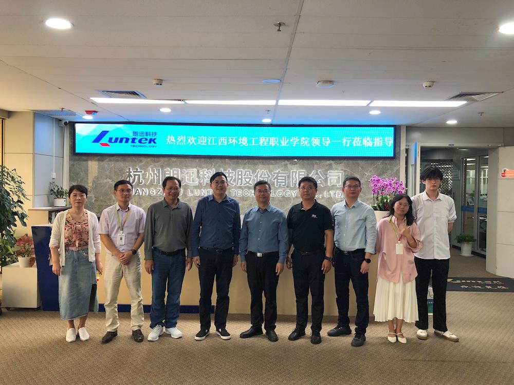 c00c876ecaa24fdfbcf80c53eb946a54.jpg c00c876ecaa24fdfbcf80c53eb946a54.jpg