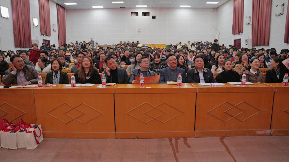 6befc305c7e440c7b2b7382a268d1641.jpg 6befc305c7e440c7b2b7382a268d1641.jpg