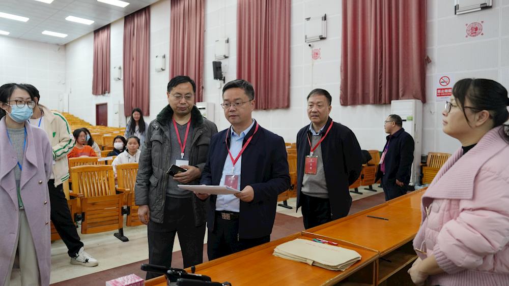 f070cf221d964f52835c747a98115b4b.JPG f070cf221d964f52835c747a98115b4b.JPG