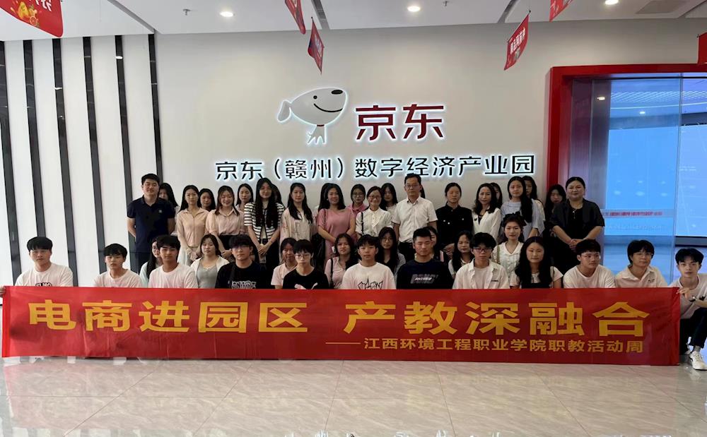 f9a582beca074b9f866cd3d622842e45.jpg f9a582beca074b9f866cd3d622842e45.jpg