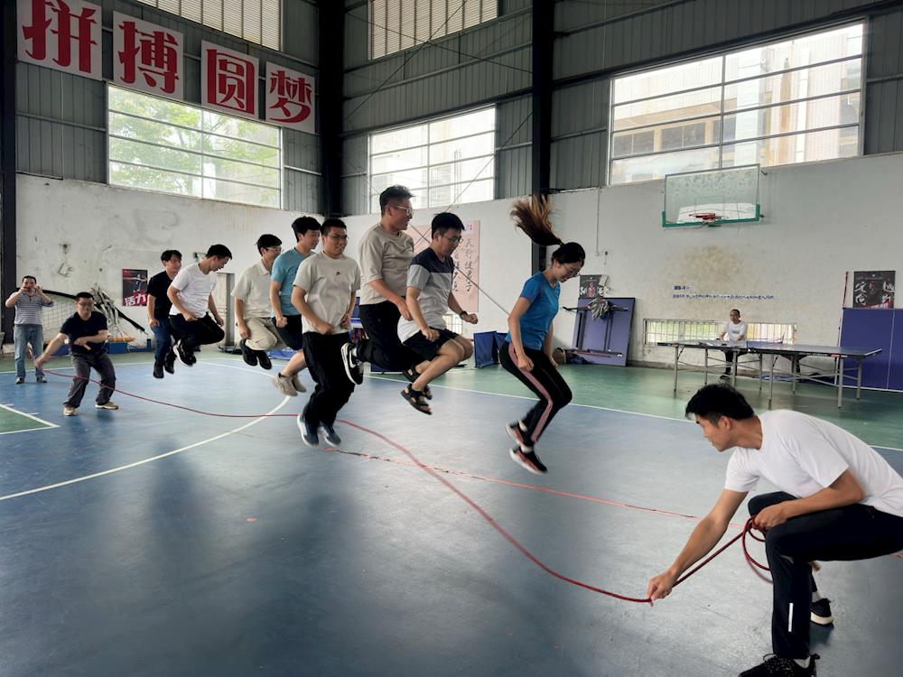 6d4d5a5372fa416ba89c85378faab19c.jpg 6d4d5a5372fa416ba89c85378faab19c.jpg