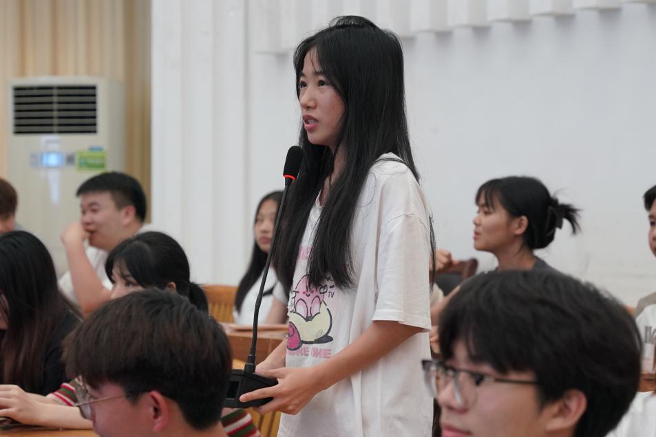 4b092ae979ef495d93dacf7bb3125283.jpg 4b092ae979ef495d93dacf7bb3125283.jpg
