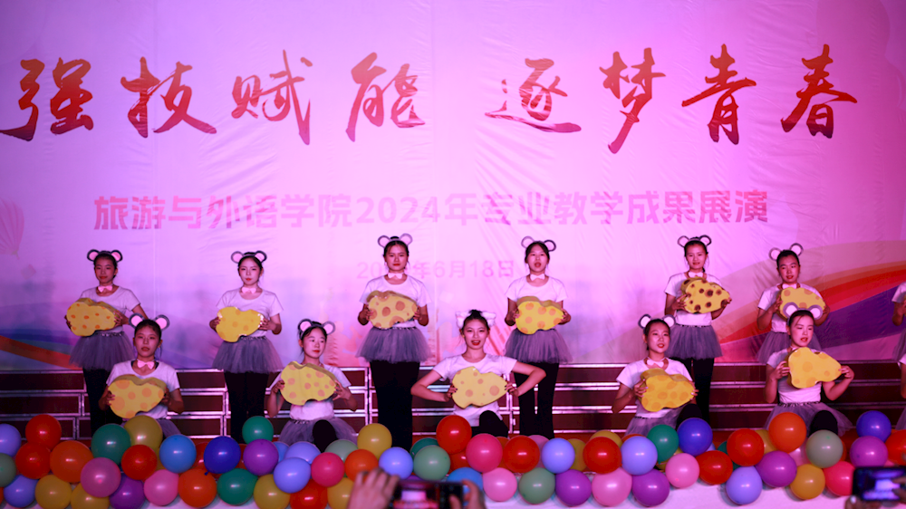 b06e10613d214ea9ace2c241c5aecba9.png b06e10613d214ea9ace2c241c5aecba9.png