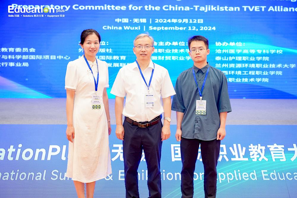 332cfbcb72284dc49eca40e5fac8eaee.jpg 332cfbcb72284dc49eca40e5fac8eaee.jpg