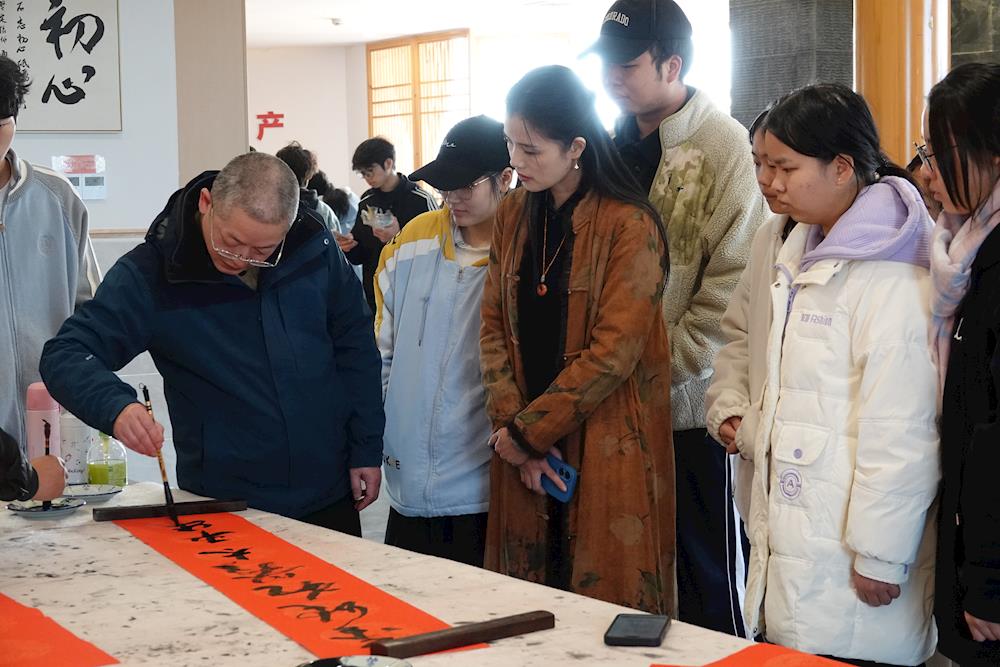 1b750a4d6dd846e38869ae433f57f081.jpg 1b750a4d6dd846e38869ae433f57f081.jpg