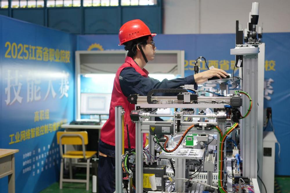 工业网络智能控制与维护赛项