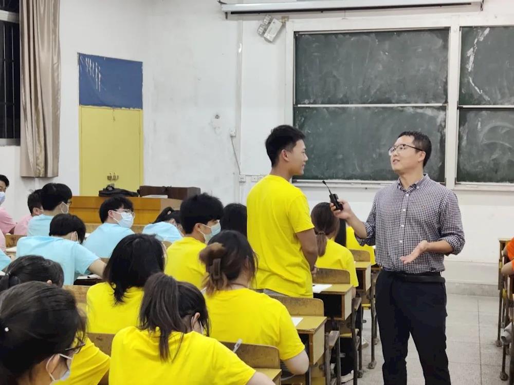 9b6983c741c34fae9495ccd5c3f1568d.jpg 9b6983c741c34fae9495ccd5c3f1568d.jpg