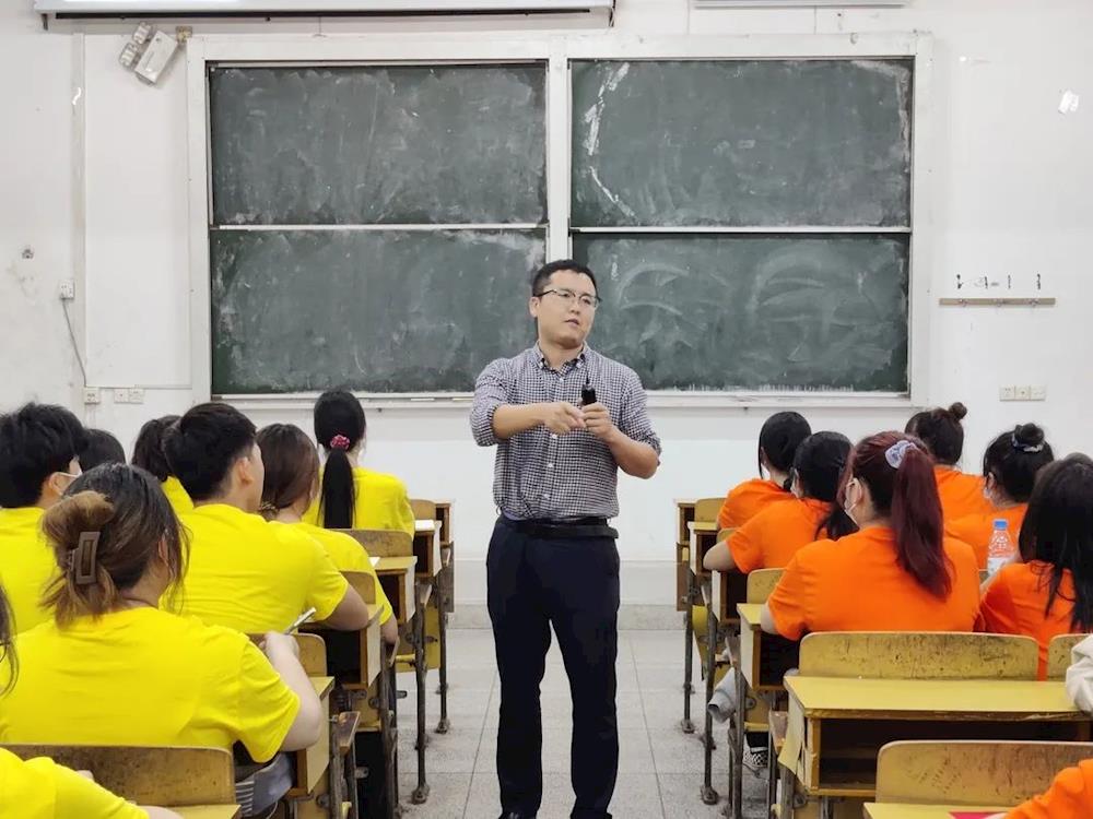 dab4c667ae174bff88fd13f7176c3129.jpg dab4c667ae174bff88fd13f7176c3129.jpg