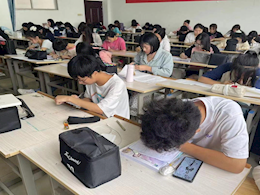第十七届“立雪杯”学生职业技能竞赛服装设计表现技法竞赛典型案例　 