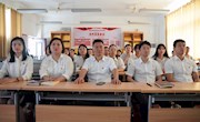 商学院组织师生集中收看庆祝中国共产党成立100周年大会