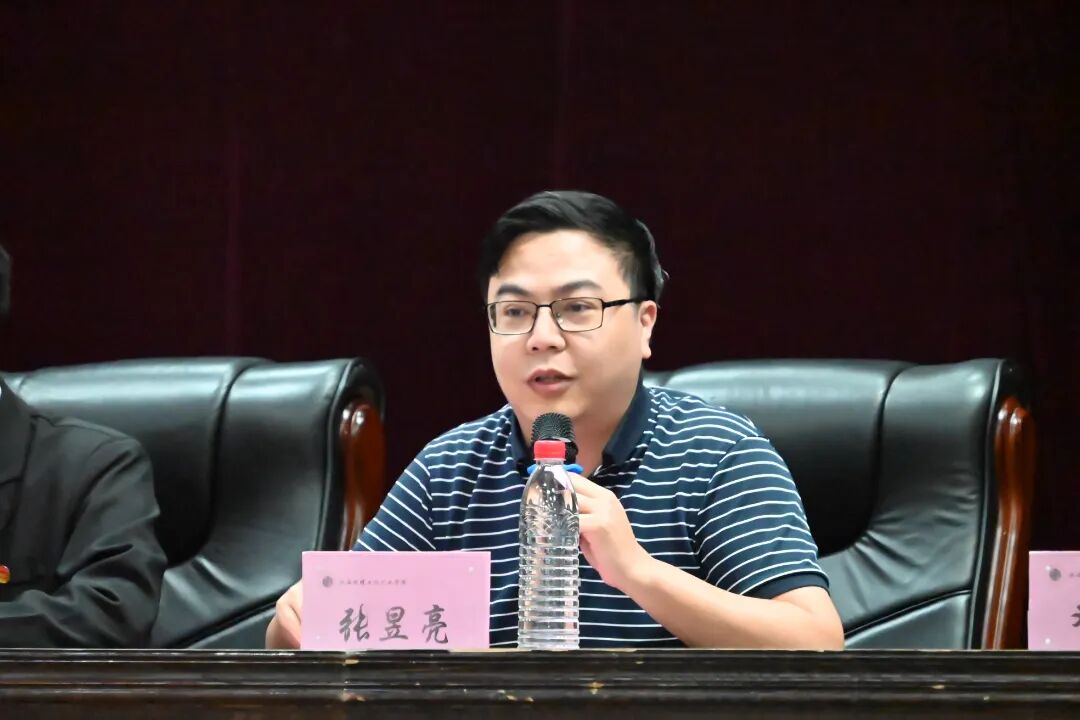 微信图片_20251102173951_213_568.jpg