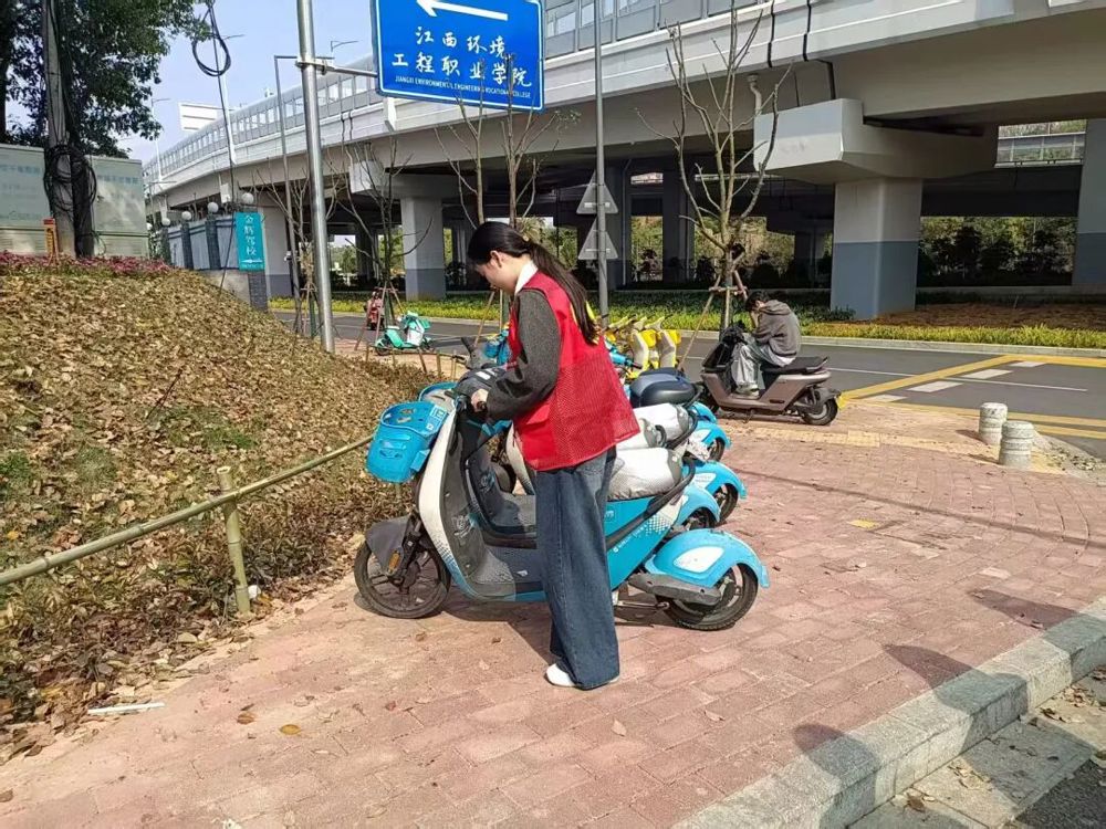 640 (2)