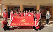 通讯与信息学院开展打扫通信楼志愿活动
