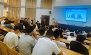 通讯与信息学院举行海康威视公司专场招聘宣讲会