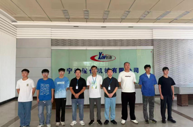 智能制造学院赴浙江多地企业走访慰问产教融合学子